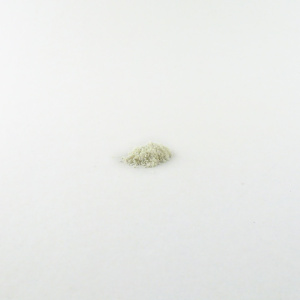 white_small_02